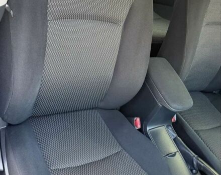 Серый Тойота Королла, объемом двигателя 1.6 л и пробегом 83 тыс. км за 10800 $, фото 17 на Automoto.ua