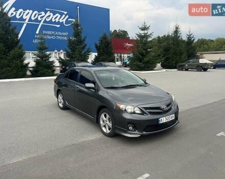 Сірий Тойота Королла, об'ємом двигуна 1.8 л та пробігом 52 тис. км за 11900 $, фото 6 на Automoto.ua