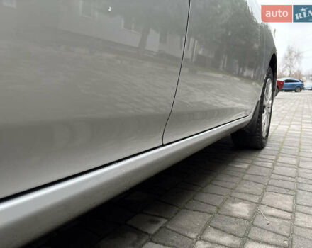 Сірий Тойота Королла, об'ємом двигуна 1.6 л та пробігом 85 тис. км за 12450 $, фото 19 на Automoto.ua