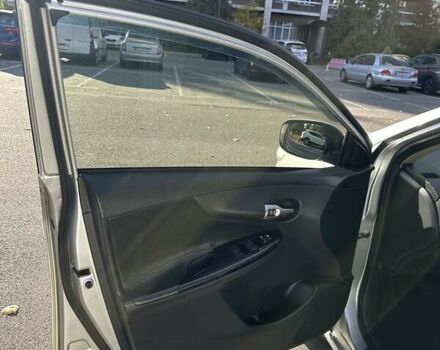 Сірий Тойота Королла, об'ємом двигуна 1.6 л та пробігом 200 тис. км за 8900 $, фото 10 на Automoto.ua