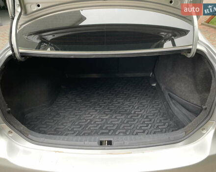 Серый Тойота Королла, объемом двигателя 1.33 л и пробегом 254 тыс. км за 6599 $, фото 14 на Automoto.ua