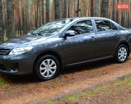 Серый Тойота Королла, объемом двигателя 1.3 л и пробегом 188 тыс. км за 9000 $, фото 4 на Automoto.ua