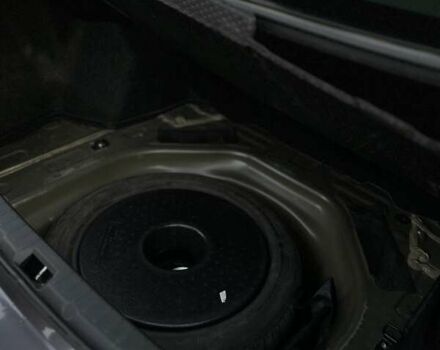 Сірий Тойота Королла, об'ємом двигуна 1.3 л та пробігом 140 тис. км за 7100 $, фото 13 на Automoto.ua