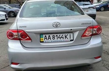 Серый Тойота Королла, объемом двигателя 1.33 л и пробегом 65 тыс. км за 9888 $, фото 3 на Automoto.ua