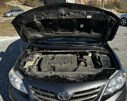 Серый Тойота Королла, объемом двигателя 1.6 л и пробегом 173 тыс. км за 8500 $, фото 12 на Automoto.ua