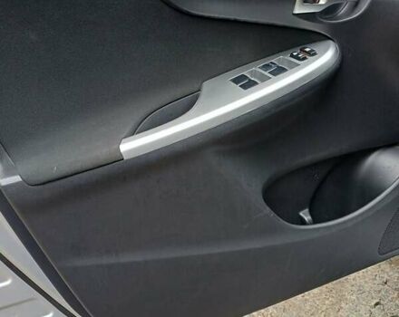 Серый Тойота Королла, объемом двигателя 1.6 л и пробегом 85 тыс. км за 11500 $, фото 6 на Automoto.ua