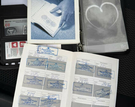 Серый Тойота Королла, объемом двигателя 1.6 л и пробегом 167 тыс. км за 10900 $, фото 8 на Automoto.ua