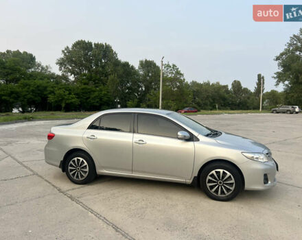 Сірий Тойота Королла, об'ємом двигуна 1.6 л та пробігом 234 тис. км за 8500 $, фото 3 на Automoto.ua