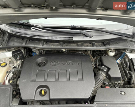 Сірий Тойота Королла, об'ємом двигуна 1.6 л та пробігом 85 тис. км за 12450 $, фото 39 на Automoto.ua