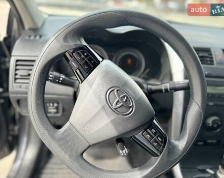 Серый Тойота Королла, объемом двигателя 1.6 л и пробегом 174 тыс. км за 10000 $, фото 13 на Automoto.ua