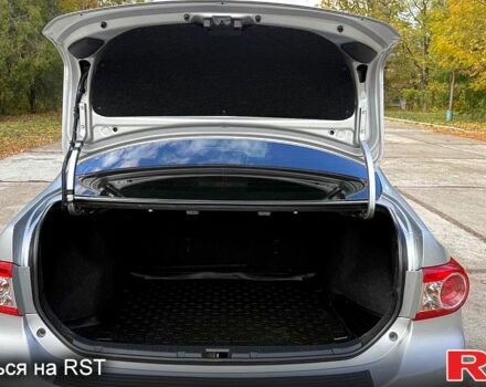 Серый Тойота Королла, объемом двигателя 1.6 л и пробегом 83 тыс. км за 10800 $, фото 11 на Automoto.ua