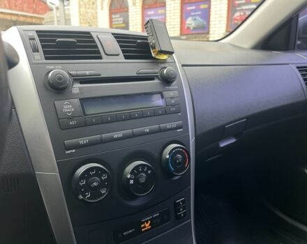 Серый Тойота Королла, объемом двигателя 1.6 л и пробегом 208 тыс. км за 8800 $, фото 15 на Automoto.ua