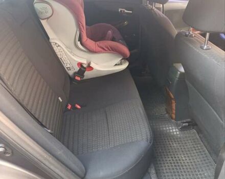 Сірий Тойота Королла, об'ємом двигуна 1.33 л та пробігом 260 тис. км за 6500 $, фото 13 на Automoto.ua