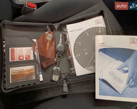 Сірий Тойота Королла, об'ємом двигуна 1.33 л та пробігом 147 тис. км за 9000 $, фото 41 на Automoto.ua