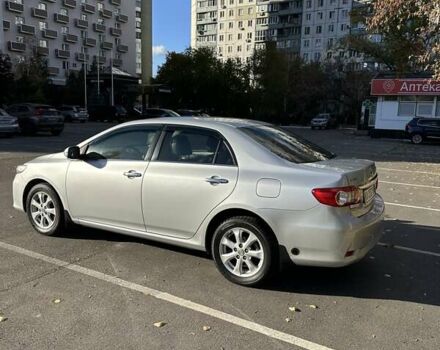 Сірий Тойота Королла, об'ємом двигуна 1.6 л та пробігом 200 тис. км за 8900 $, фото 4 на Automoto.ua