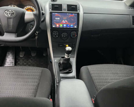 Серый Тойота Королла, объемом двигателя 1.33 л и пробегом 208 тыс. км за 6300 $, фото 11 на Automoto.ua