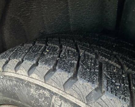 Серый Тойота Королла, объемом двигателя 1.6 л и пробегом 174 тыс. км за 10000 $, фото 20 на Automoto.ua