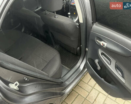 Серый Тойота Королла, объемом двигателя 1.33 л и пробегом 208 тыс. км за 6300 $, фото 14 на Automoto.ua