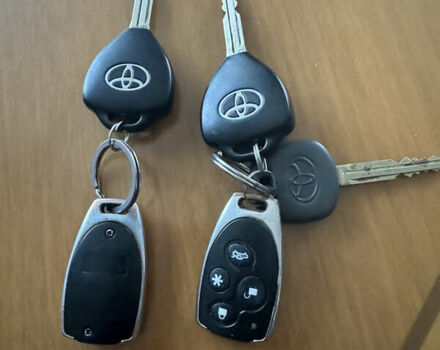 Серый Тойота Королла, объемом двигателя 1.6 л и пробегом 179 тыс. км за 8450 $, фото 4 на Automoto.ua