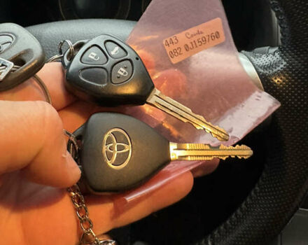 Сірий Тойота Королла, об'ємом двигуна 1.6 л та пробігом 85 тис. км за 12450 $, фото 49 на Automoto.ua