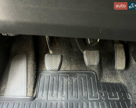 Сірий Тойота Королла, об'ємом двигуна 1.6 л та пробігом 234 тис. км за 8500 $, фото 13 на Automoto.ua