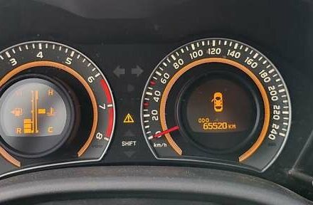 Серый Тойота Королла, объемом двигателя 1.33 л и пробегом 65 тыс. км за 9888 $, фото 6 на Automoto.ua