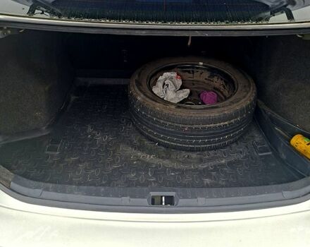 Серый Тойота Королла, объемом двигателя 1.6 л и пробегом 230 тыс. км за 7500 $, фото 5 на Automoto.ua