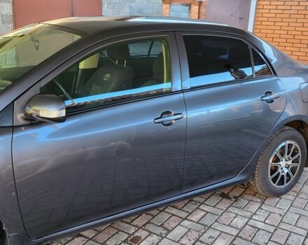 Сірий Тойота Королла, об'ємом двигуна 1.3 л та пробігом 177 тис. км за 7500 $, фото 2 на Automoto.ua