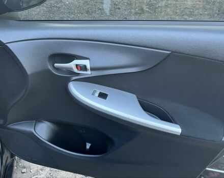 Серый Тойота Королла, объемом двигателя 1.6 л и пробегом 240 тыс. км за 9200 $, фото 10 на Automoto.ua