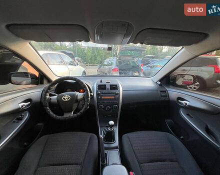 Серый Тойота Королла, объемом двигателя 1.3 л и пробегом 200 тыс. км за 6299 $, фото 16 на Automoto.ua