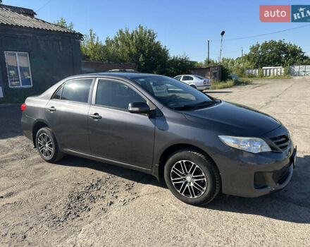 Серый Тойота Королла, объемом двигателя 1.33 л и пробегом 199 тыс. км за 8300 $, фото 4 на Automoto.ua