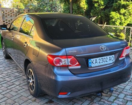 Сірий Тойота Королла, об'ємом двигуна 1.3 л та пробігом 177 тис. км за 7500 $, фото 5 на Automoto.ua