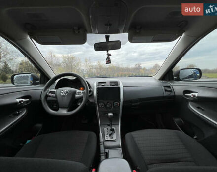 Серый Тойота Королла, объемом двигателя 1.6 л и пробегом 179 тыс. км за 8999 $, фото 10 на Automoto.ua