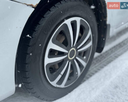 Серый Тойота Королла, объемом двигателя 1.33 л и пробегом 297 тыс. км за 5800 $, фото 7 на Automoto.ua