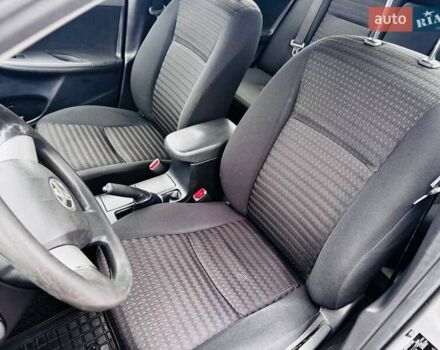 Серый Тойота Королла, объемом двигателя 1.33 л и пробегом 270 тыс. км за 5300 $, фото 26 на Automoto.ua