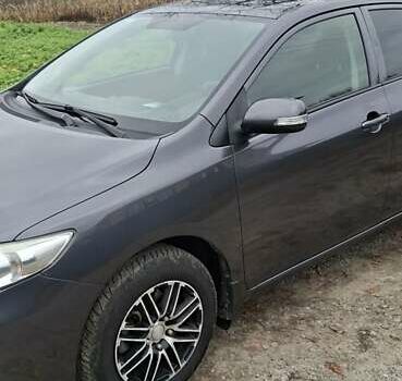 Серый Тойота Королла, объемом двигателя 1.4 л и пробегом 202 тыс. км за 7700 $, фото 5 на Automoto.ua