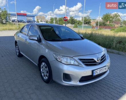 Сірий Тойота Королла, об'ємом двигуна 1.33 л та пробігом 250 тис. км за 5450 $, фото 2 на Automoto.ua