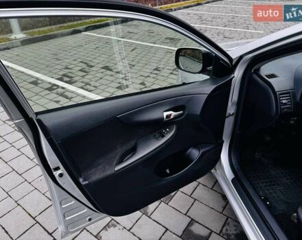 Серый Тойота Королла, объемом двигателя 1.33 л и пробегом 270 тыс. км за 5300 $, фото 22 на Automoto.ua