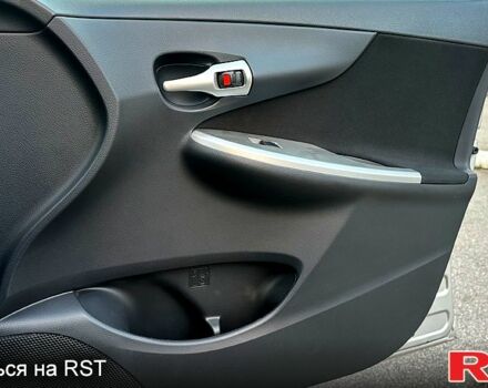 Серый Тойота Королла, объемом двигателя 1.6 л и пробегом 63 тыс. км за 10800 $, фото 10 на Automoto.ua