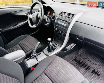 Серый Тойота Королла, объемом двигателя 1.33 л и пробегом 270 тыс. км за 5300 $, фото 38 на Automoto.ua