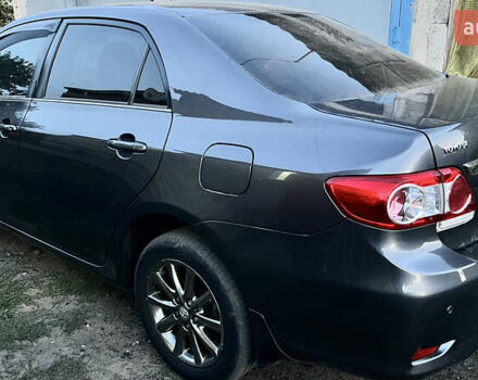 Сірий Тойота Королла, об'ємом двигуна 1.6 л та пробігом 240 тис. км за 9200 $, фото 21 на Automoto.ua