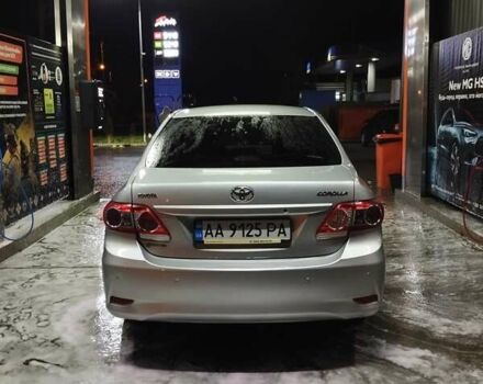 Серый Тойота Королла, объемом двигателя 1.3 л и пробегом 260 тыс. км за 7800 $, фото 1 на Automoto.ua
