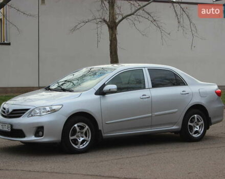 Серый Тойота Королла, объемом двигателя 1.33 л и пробегом 182 тыс. км за 7799 $, фото 2 на Automoto.ua