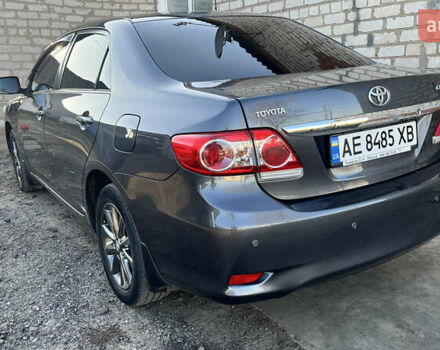 Сірий Тойота Королла, об'ємом двигуна 1.6 л та пробігом 240 тис. км за 9200 $, фото 6 на Automoto.ua