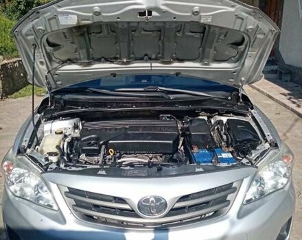 Сірий Тойота Королла, об'ємом двигуна 1.33 л та пробігом 220 тис. км за 7300 $, фото 3 на Automoto.ua