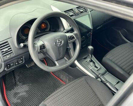 Серый Тойота Королла, объемом двигателя 1.6 л и пробегом 179 тыс. км за 8999 $, фото 6 на Automoto.ua