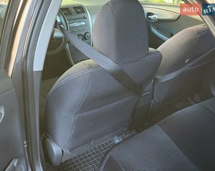 Серый Тойота Королла, объемом двигателя 1.33 л и пробегом 177 тыс. км за 7500 $, фото 11 на Automoto.ua