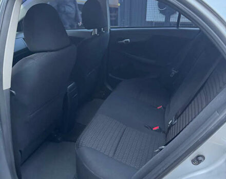 Сірий Тойота Королла, об'ємом двигуна 1.33 л та пробігом 223 тис. км за 8000 $, фото 7 на Automoto.ua