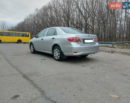 Серый Тойота Королла, объемом двигателя 1.4 л и пробегом 178 тыс. км за 9200 $, фото 3 на Automoto.ua