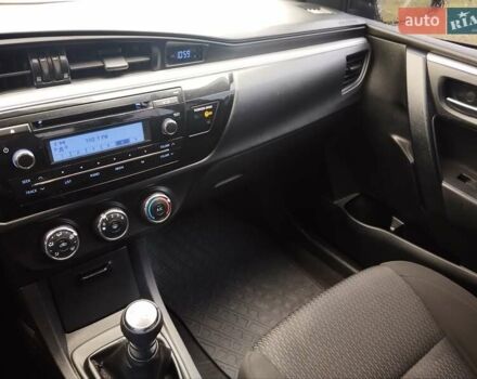 Сірий Тойота Королла, об'ємом двигуна 1.6 л та пробігом 260 тис. км за 7390 $, фото 26 на Automoto.ua